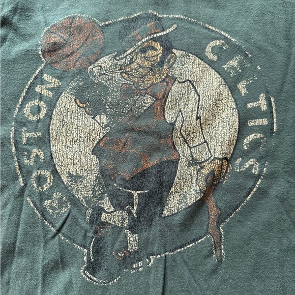 Vintage BOSTON CELTICS BOYS GIRLS Adidas GREEN TSHIRT SIZE M - Picture 2 of 5